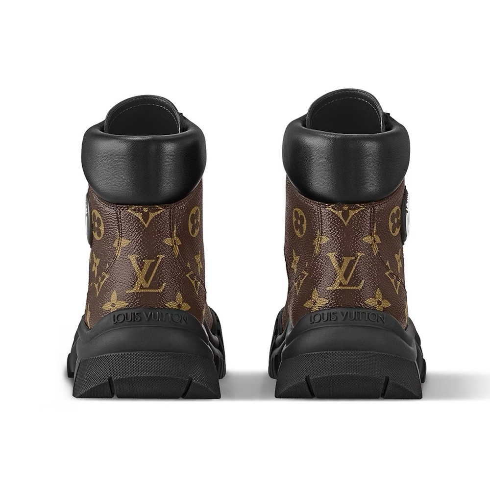 Louis vutton hiking shoes - Picture 3 of 10